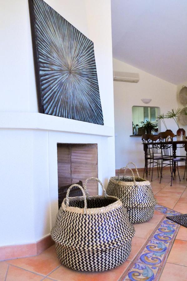 Casa Silwa - Chic 2Br Townhouse Duplex, 5Min To Beach & Pool Ferragudo  Bagian luar foto