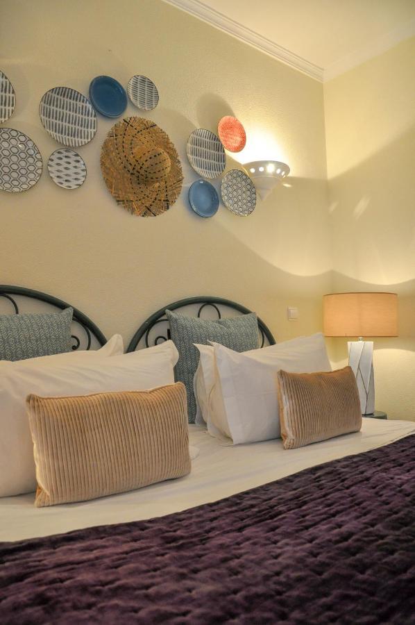 Casa Silwa - Chic 2Br Townhouse Duplex, 5Min To Beach & Pool Ferragudo  Bagian luar foto