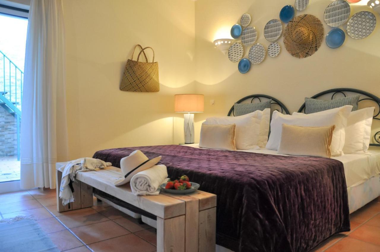 Casa Silwa - Chic 2Br Townhouse Duplex, 5Min To Beach & Pool Ferragudo  Bagian luar foto