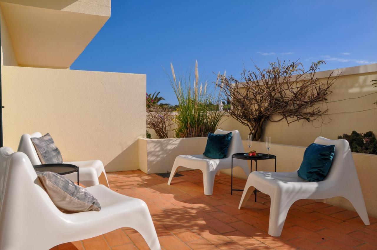 Casa Silwa - Chic 2Br Townhouse Duplex, 5Min To Beach & Pool Ferragudo  Bagian luar foto