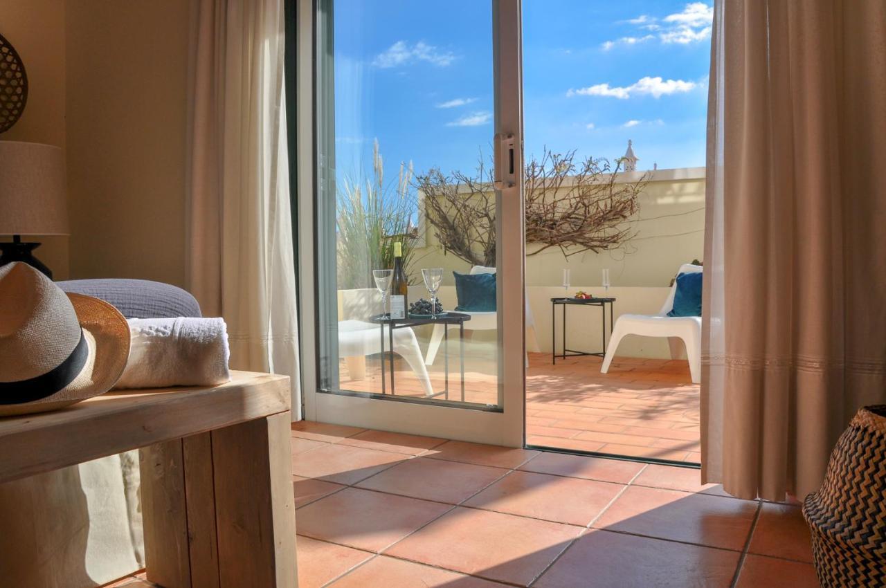 Casa Silwa - Chic 2Br Townhouse Duplex, 5Min To Beach & Pool Ferragudo  Bagian luar foto